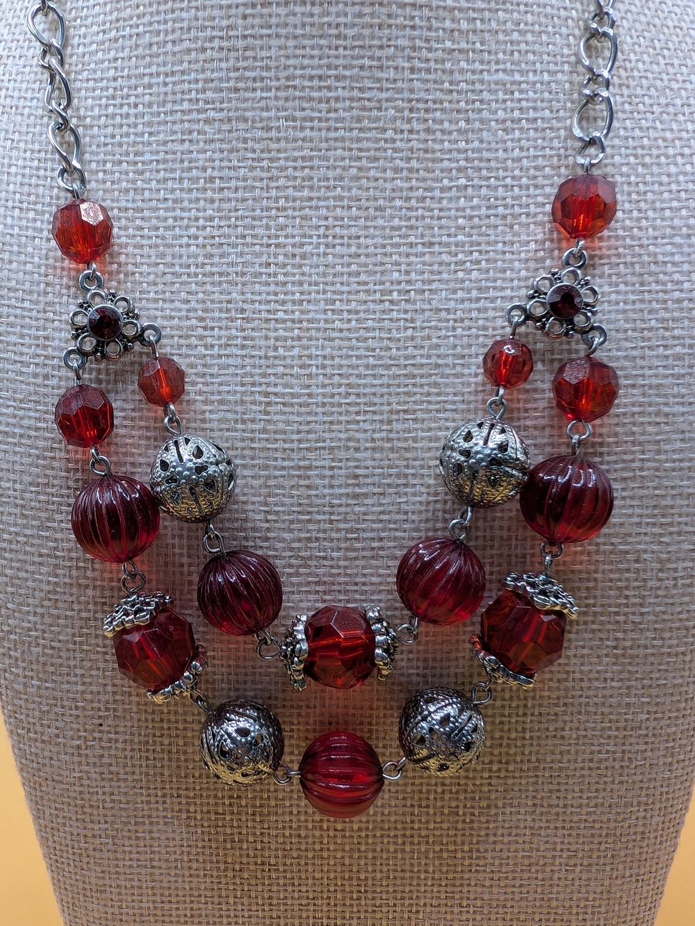 Vintage 1928 Elegant Red Beaded Statement Necklace With Silver Tone Accent